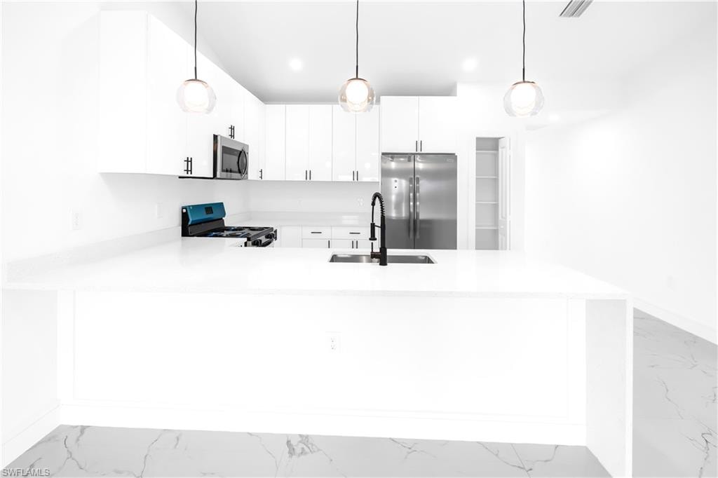 1507 Hank AVE photo 13