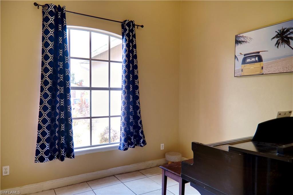 5325 Beauty ST photo 20