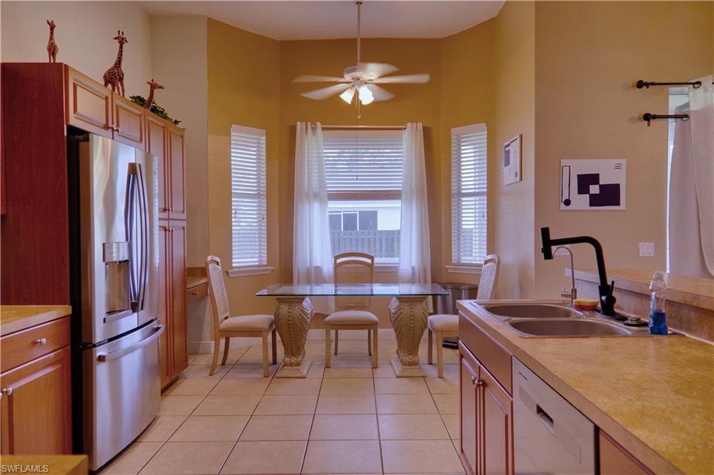 5325 Beauty ST photo 11