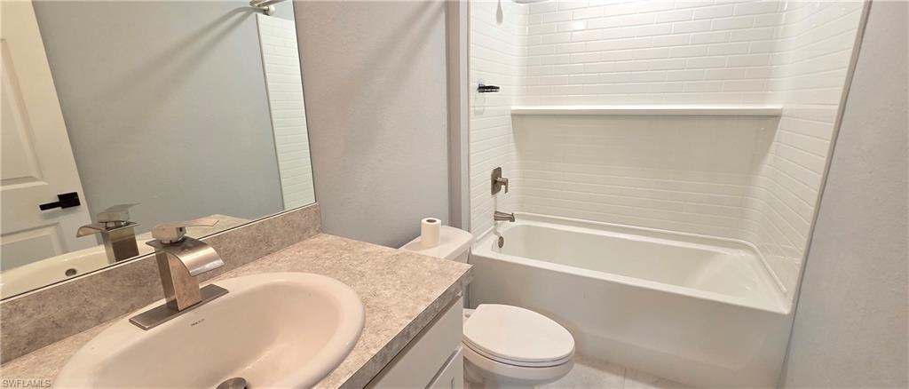 1532 NE 35th TER photo 16