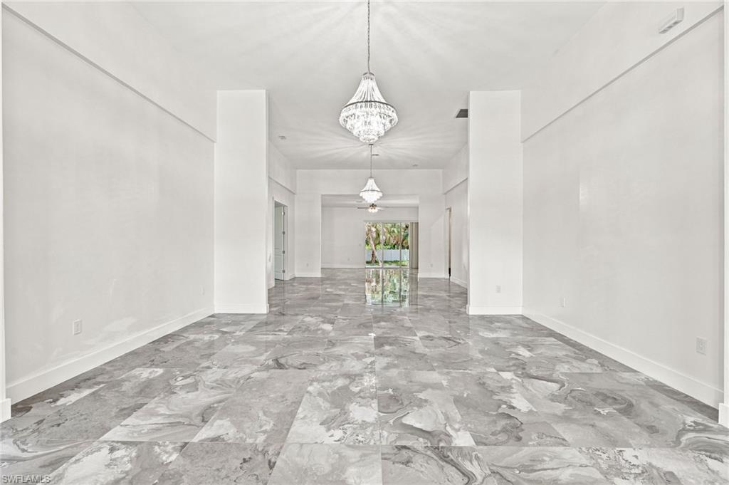 1853 Della DR