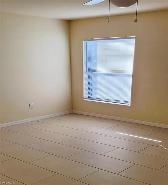 4540 SW 8th CT