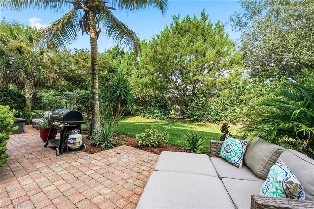 10034 Via Colomba CIR photo 32