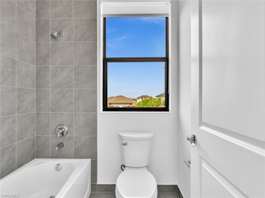 4784 Sophia DR photo 32