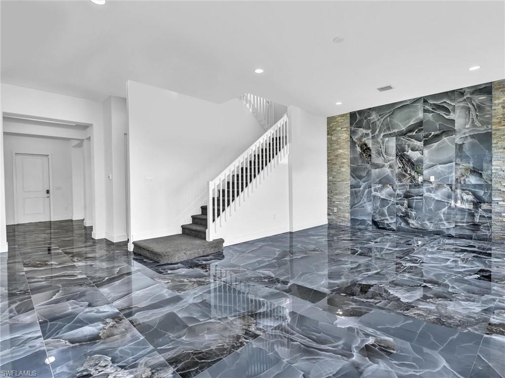 4784 Sophia DR photo 20