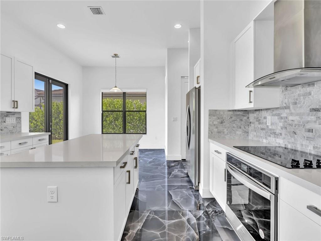 4784 Sophia DR photo 14