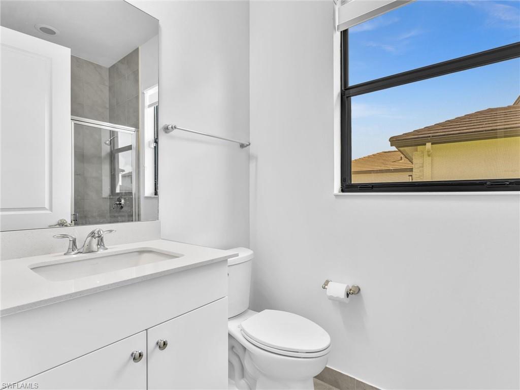 4784 Sophia DR photo 11