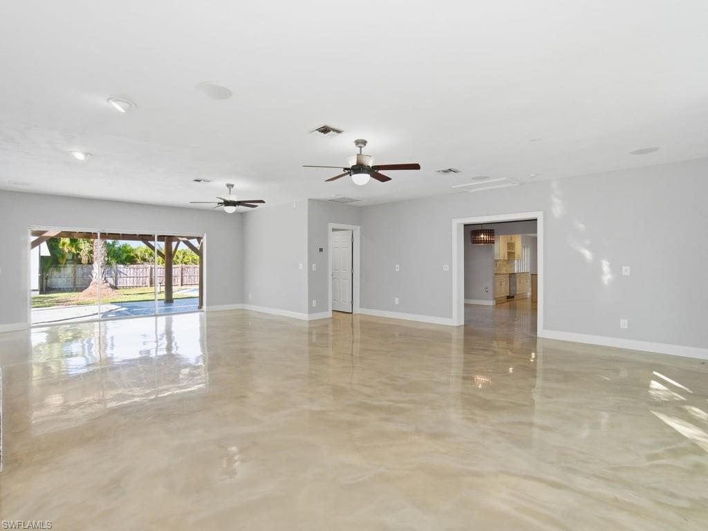 4920 Shady River LN photo 9