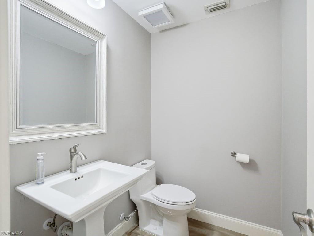 4920 Shady River LN photo 31