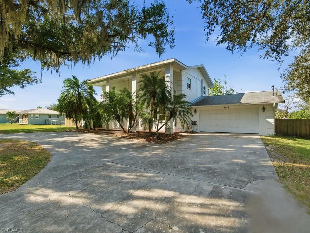 4920 Shady River LN