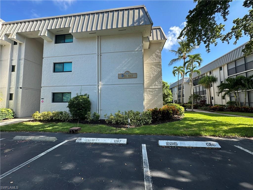 788 Park Shore DR D20
