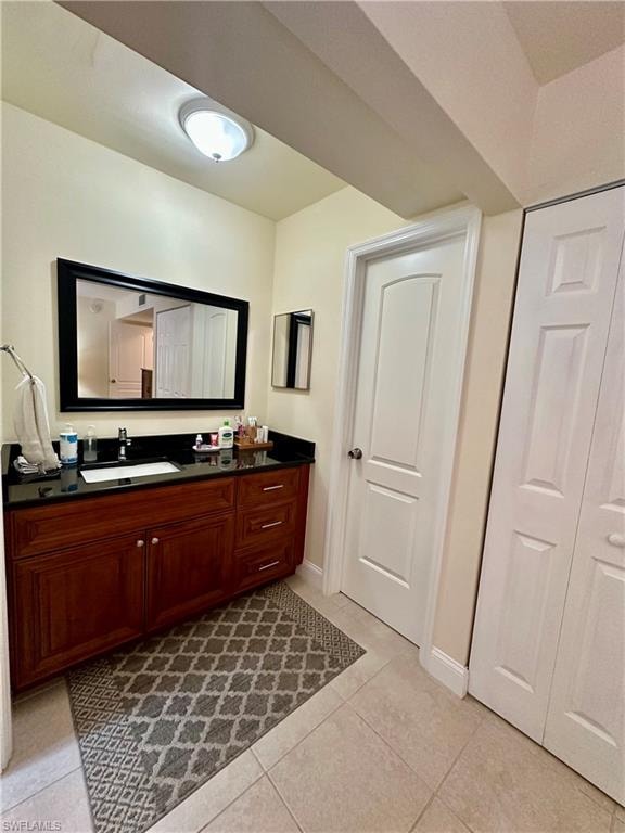 788 Park Shore DR D20 photo 14