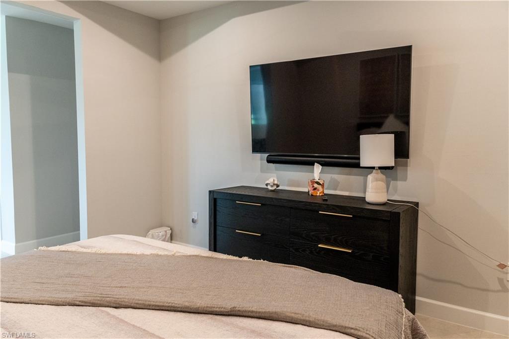 15335 LUCERNA ST 104 photo 32