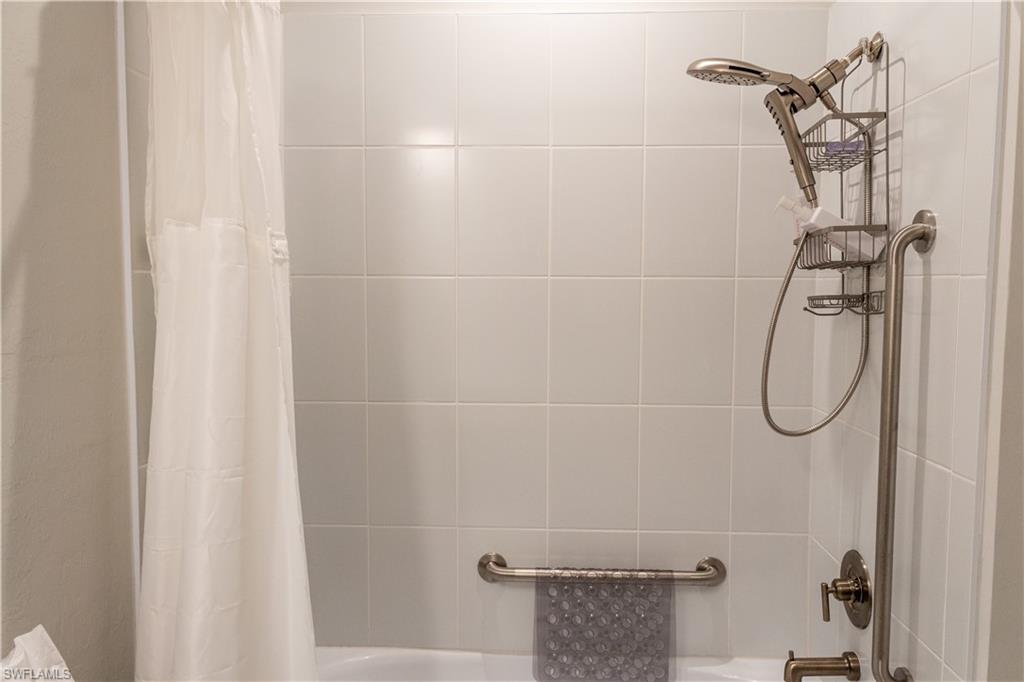 15335 LUCERNA ST 104 photo 28