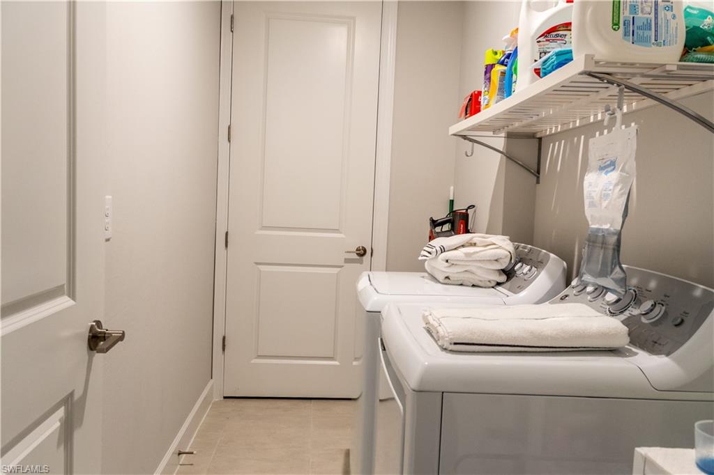 15335 LUCERNA ST 104 photo 34