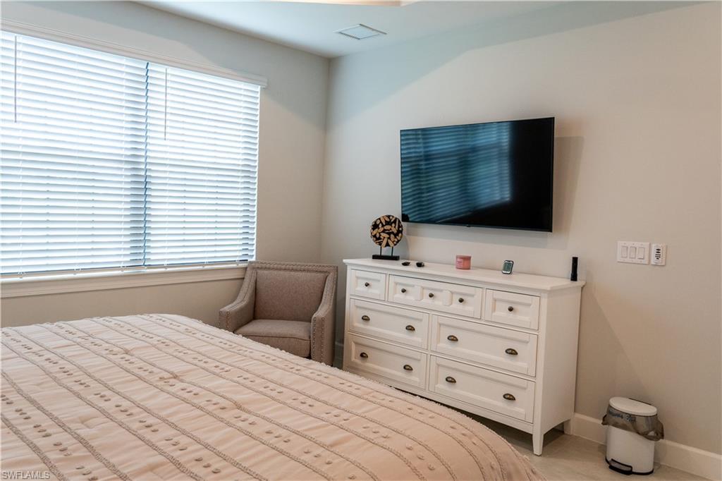 15335 LUCERNA ST 104 photo 14