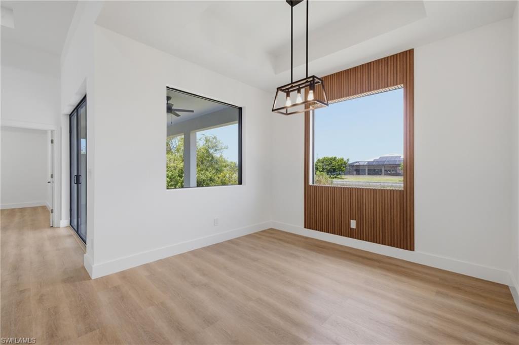 2929 Diplomat PKWY W photo 10