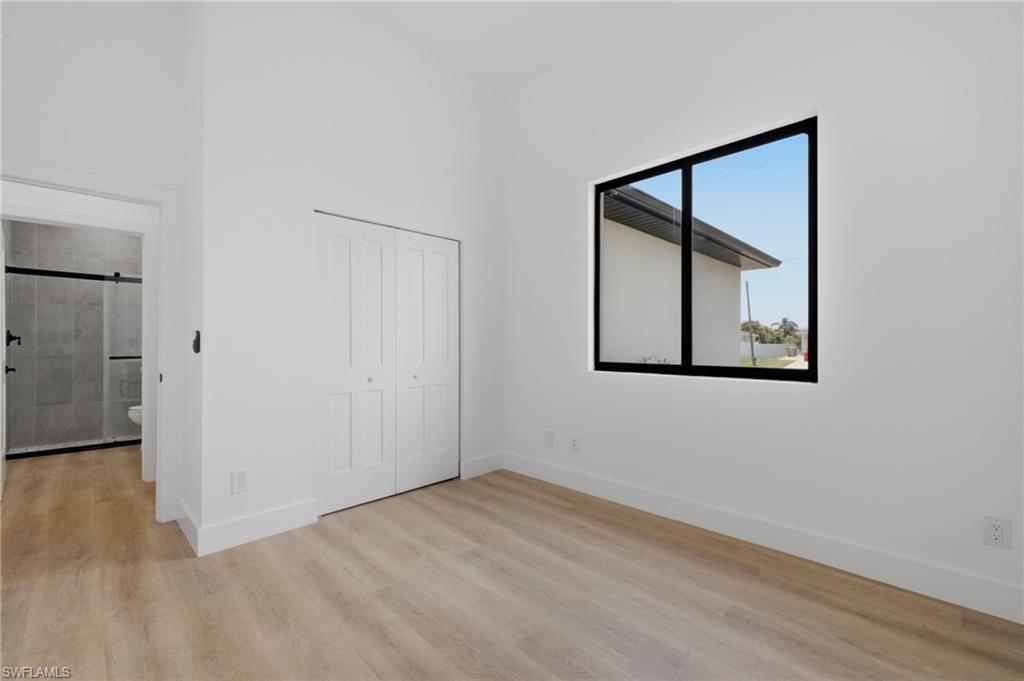 2929 Diplomat PKWY W photo 18