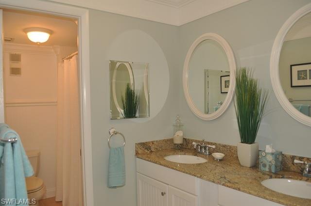 555 Park Shore DR B410 photo 22