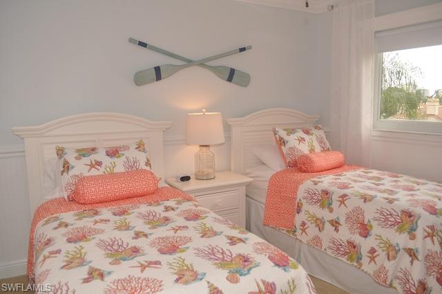 555 Park Shore DR B410 photo 18