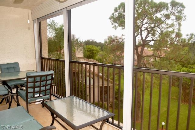 555 Park Shore DR B410 photo 15