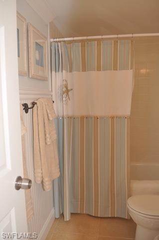 555 Park Shore DR B410 photo 21