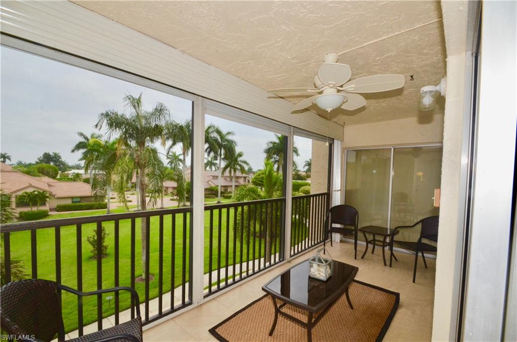 555 Park Shore DR B-309 photo 20