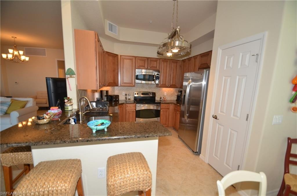 10572 Smokehouse Bay DR 101 photo 9