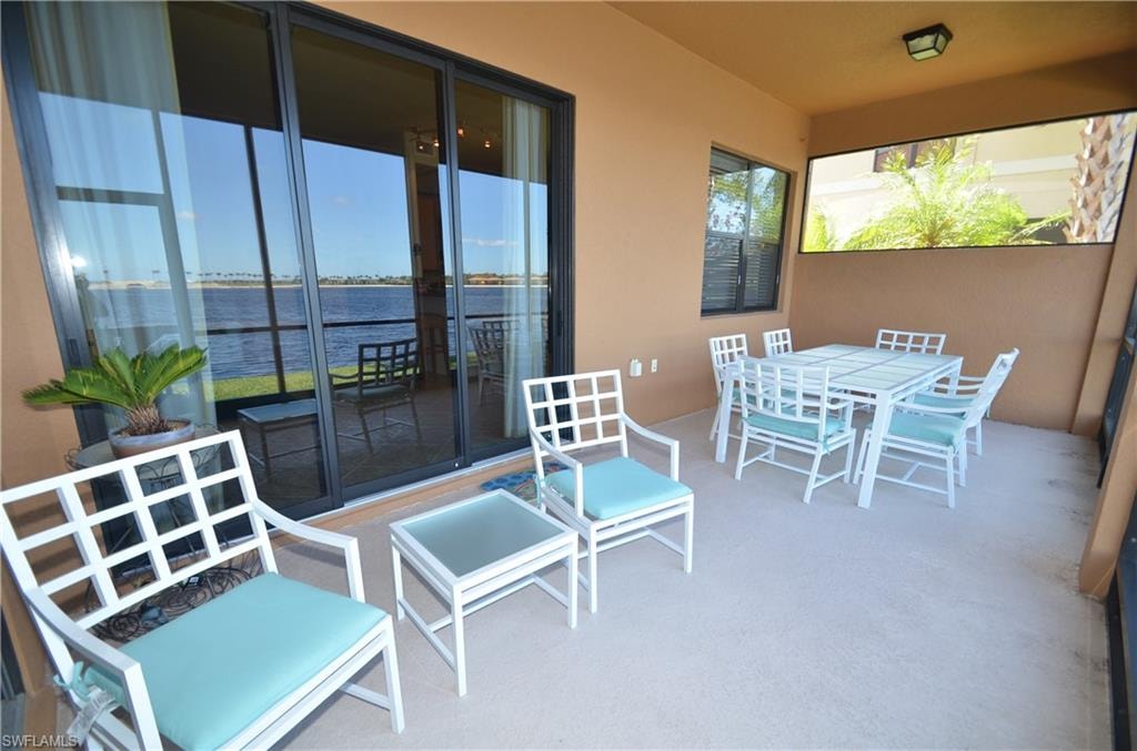 10572 Smokehouse Bay DR 101 photo 18