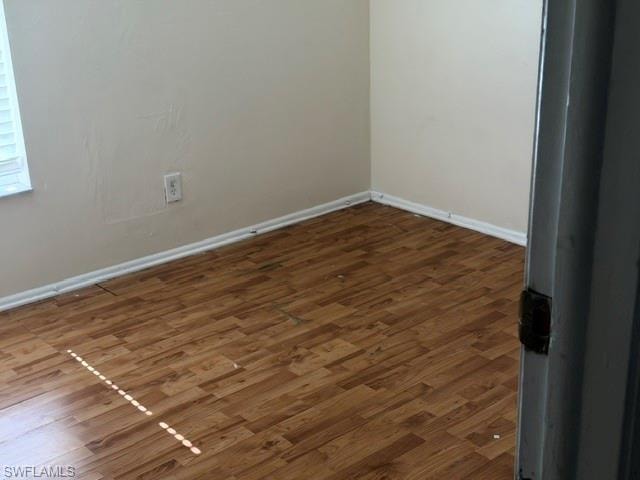 803 W 9th ST photo 13