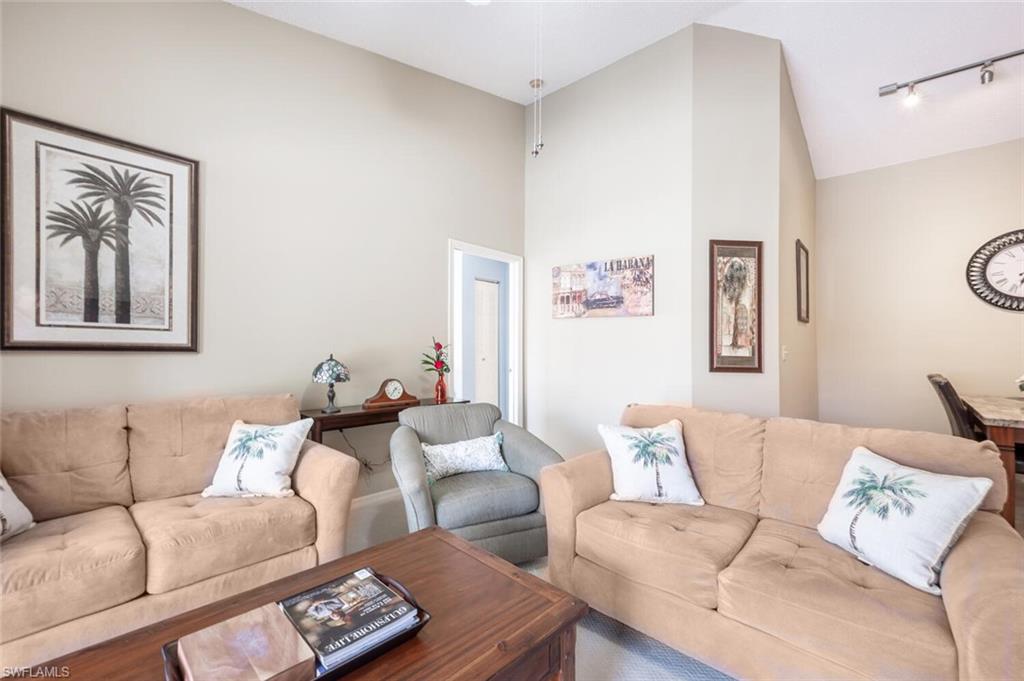 2190 Arbour Walk CIR 2221