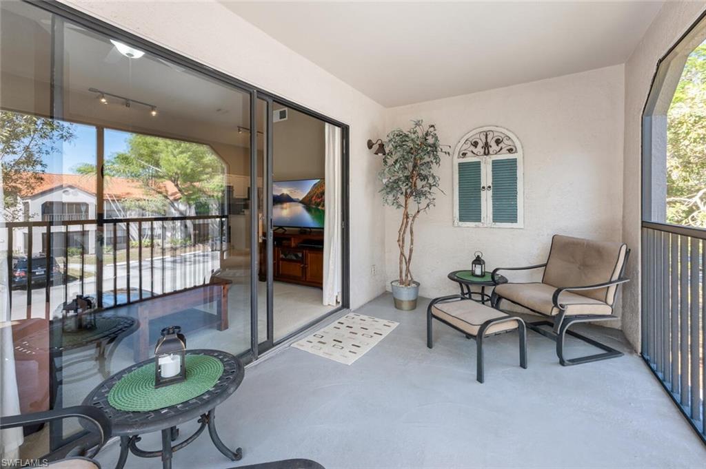 2190 Arbour Walk CIR 2221 photo 21