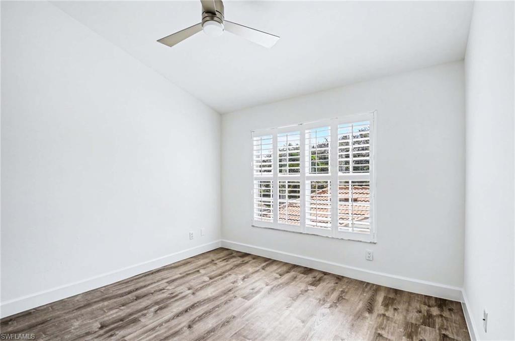 5701 Heron LN 705 photo 18