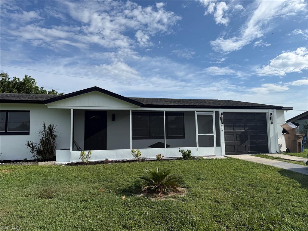212 Davis RD