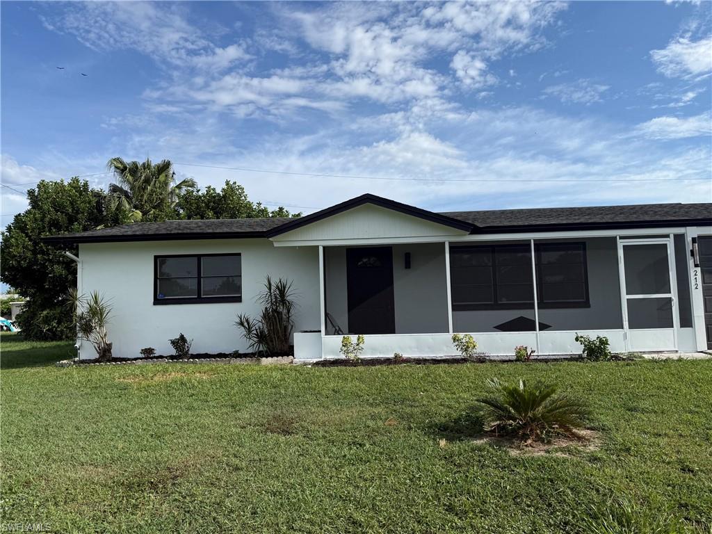 212 Davis RD