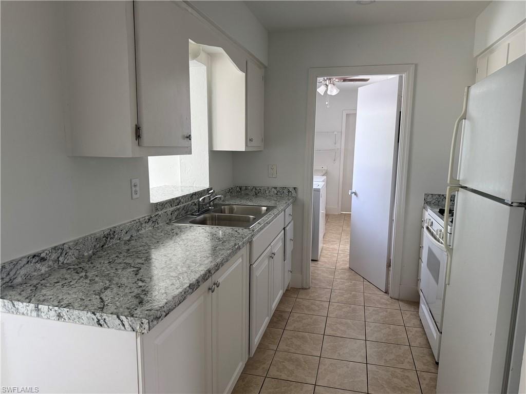 212 Davis RD photo 9