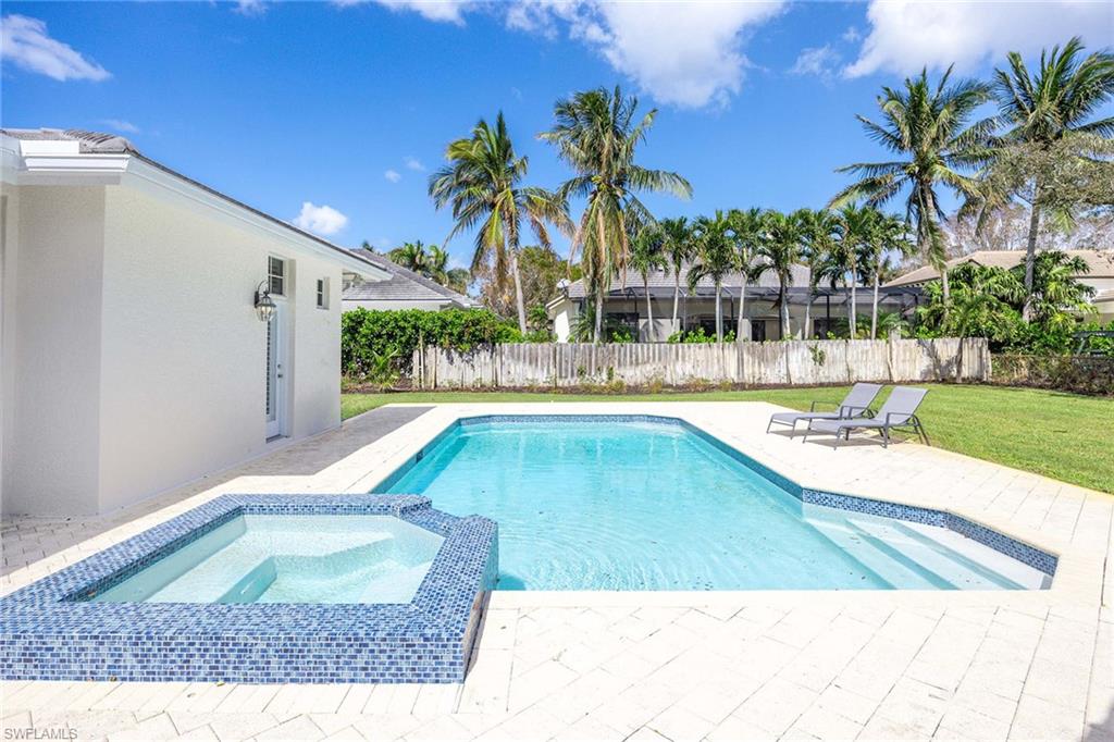 707 Port Side DR