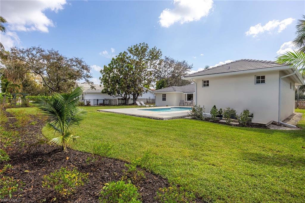 707 Port Side DR photo 34