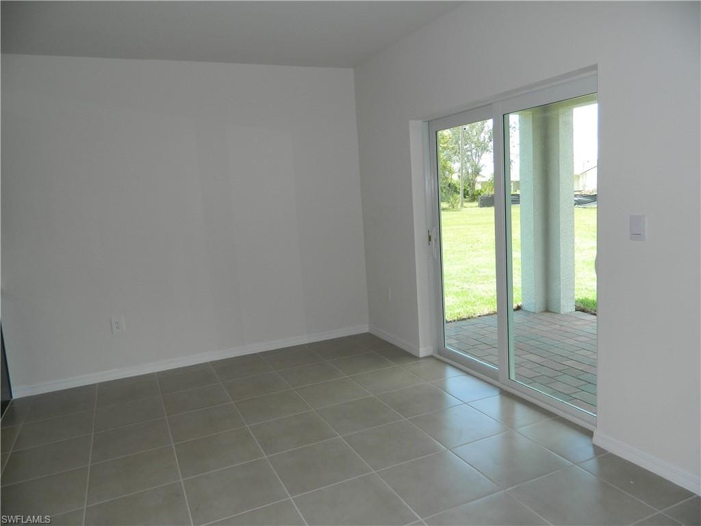 25118 Doredo DR