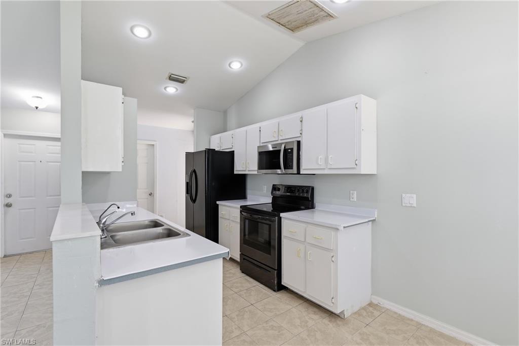 8346 Bamboo RD photo 12