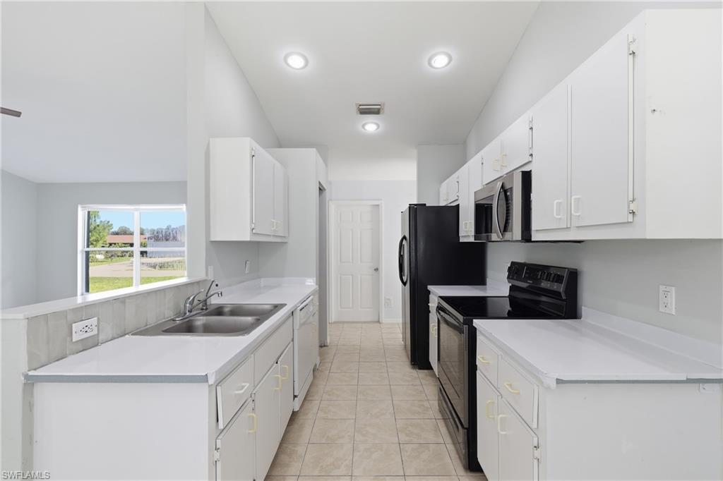 8346 Bamboo RD photo 11