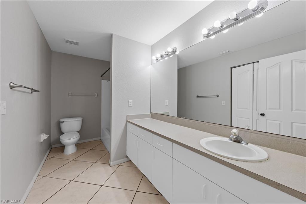 845 8th TER photo 19