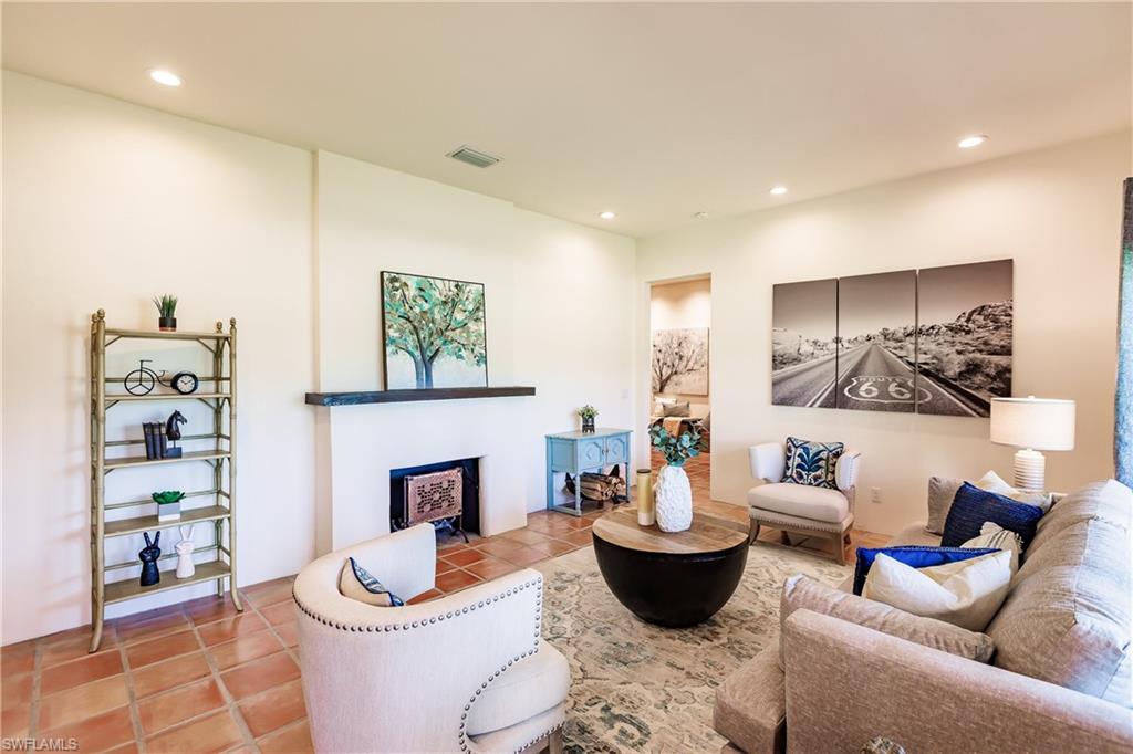 1291 Caloosa DR