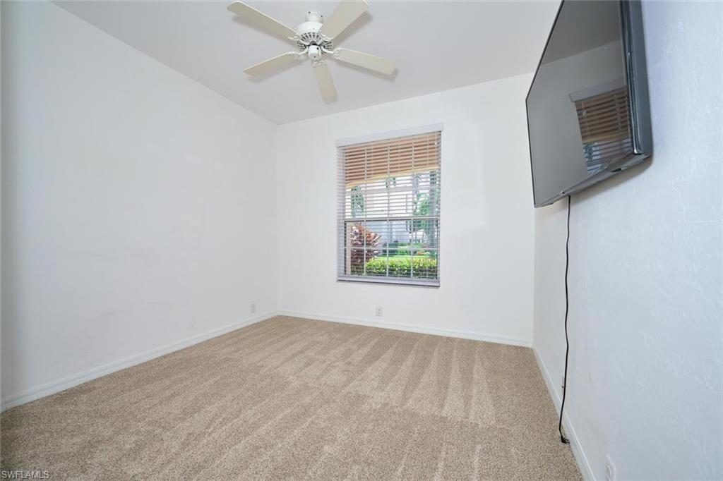 9140 Southmont CV 102 photo 39
