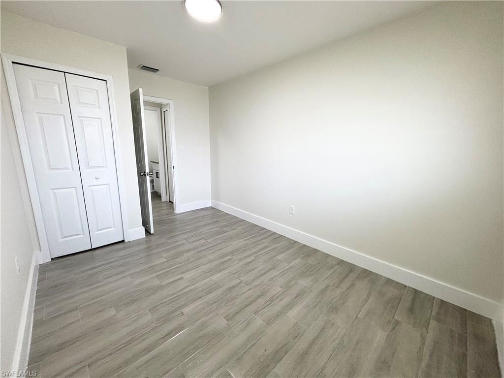 559 Wood AVE photo 10