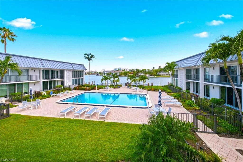 333 Harbour DR 209