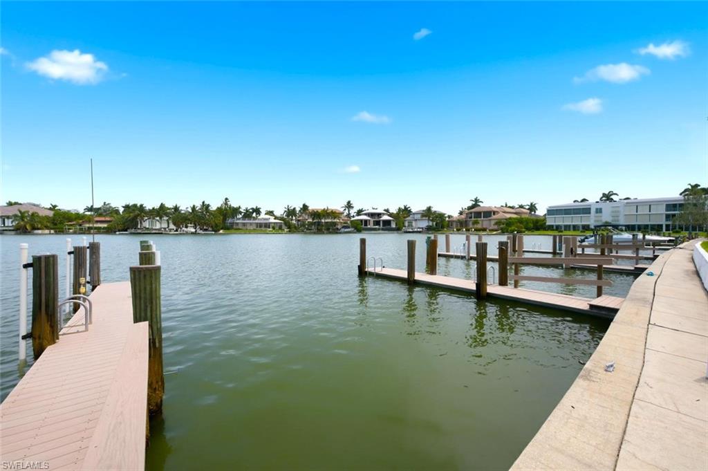 333 Harbour DR 209 photo 30