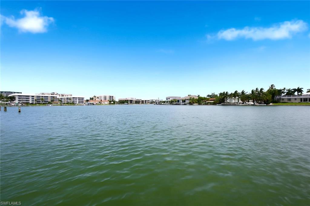 333 Harbour DR 209 photo 33