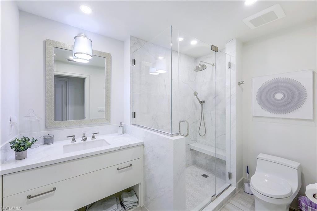 4051 Gulf Shore BLVD N 105 photo 16