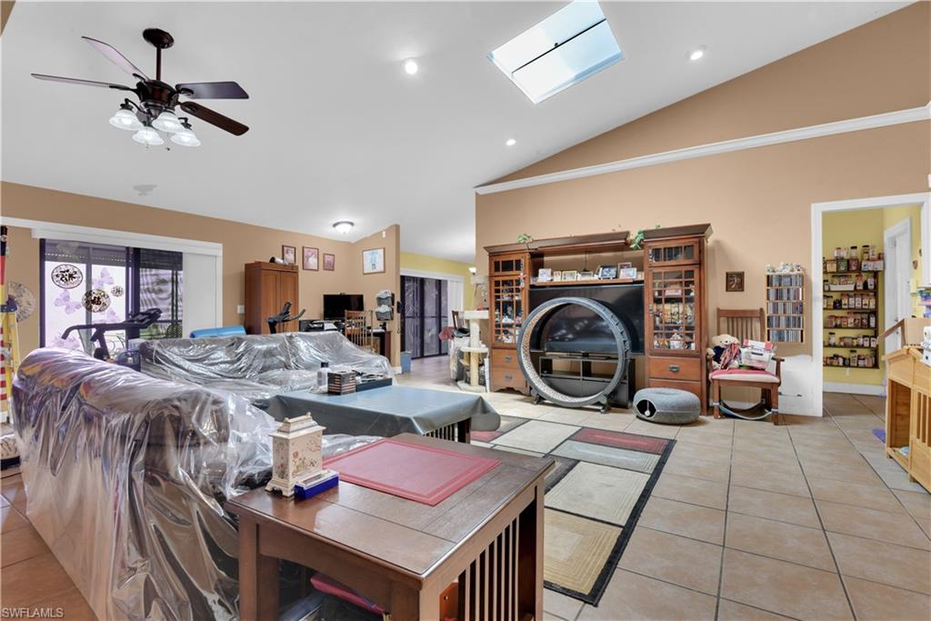 Sprawling Floor Plan